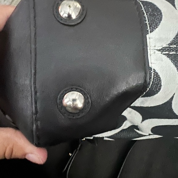 Coach Handbag - Picture 9 of 11